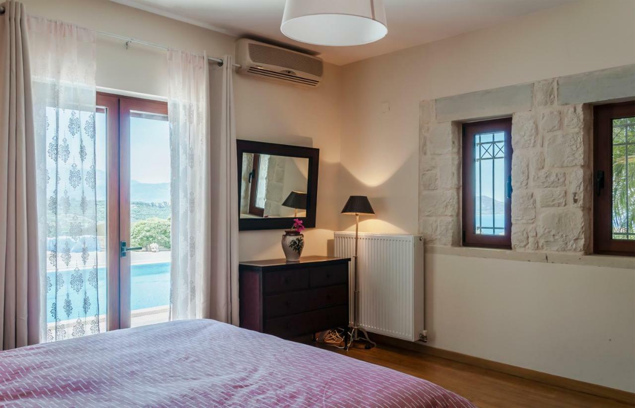 Bliss House Villa Plaka  Exterior photo